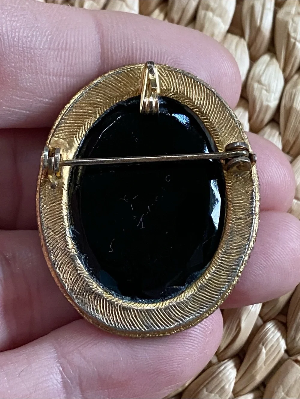 VTG 60s Black Glass Cameo Brooch Pendant Victorian Revival Gold Tone Rope Trim